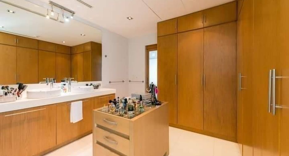Villa en venta de 4 habitaciones en Thalang, Phuket