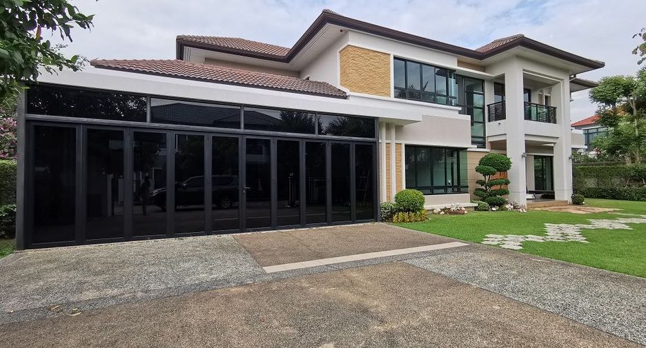 For sale 4 bed house in Mueang Nonthaburi, Nonthaburi
