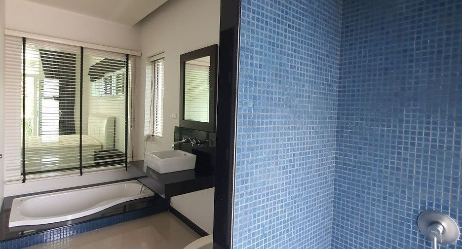For sale 3 bedrooms villa in Thalang, Phuket