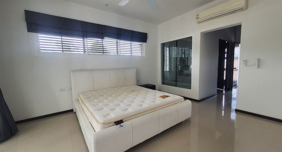 For sale 3 bedrooms villa in Thalang, Phuket