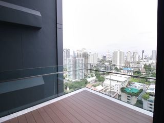For rent 3 ベッドルーム condo in Khlong Toei, Bangkok