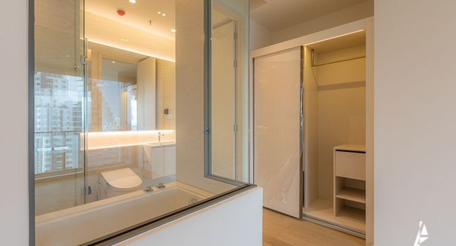 Продажа 1 кровать кондо в Кхлонг Тоеи, Бангкок