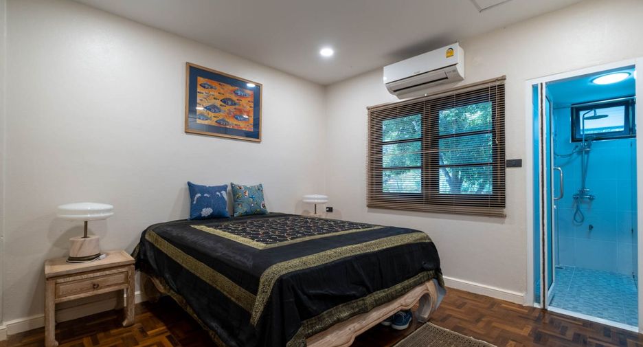 For sale 5 bedrooms house in Doi Saket, Chiang Mai