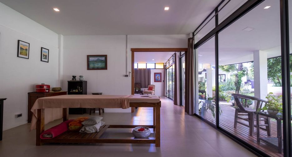 For sale 5 bedrooms house in Doi Saket, Chiang Mai
