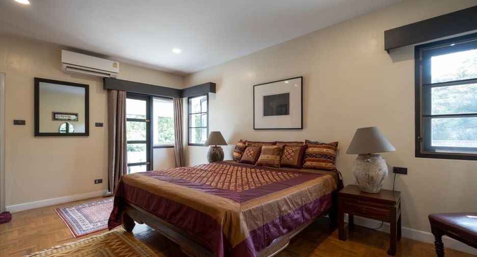 For sale 5 bedrooms house in Doi Saket, Chiang Mai