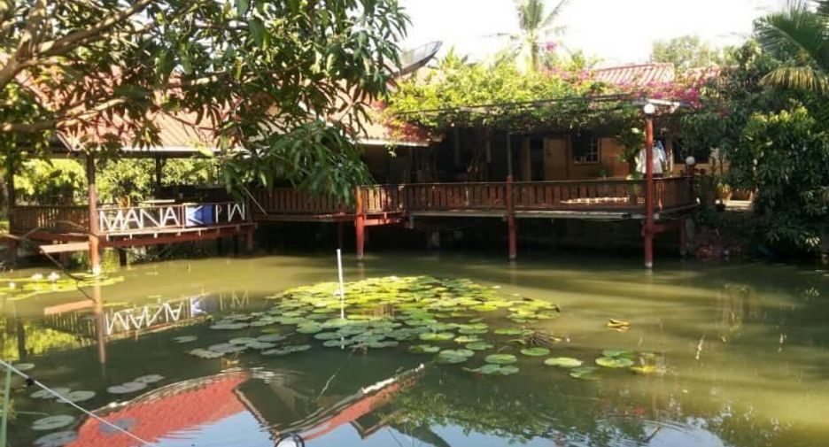 For rent and for sale 30 bed villa in Bang Len, Nakhon Pathom