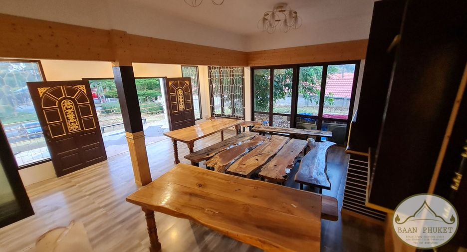 For rent 3 bedrooms villa in Mueang Phuket, Phuket