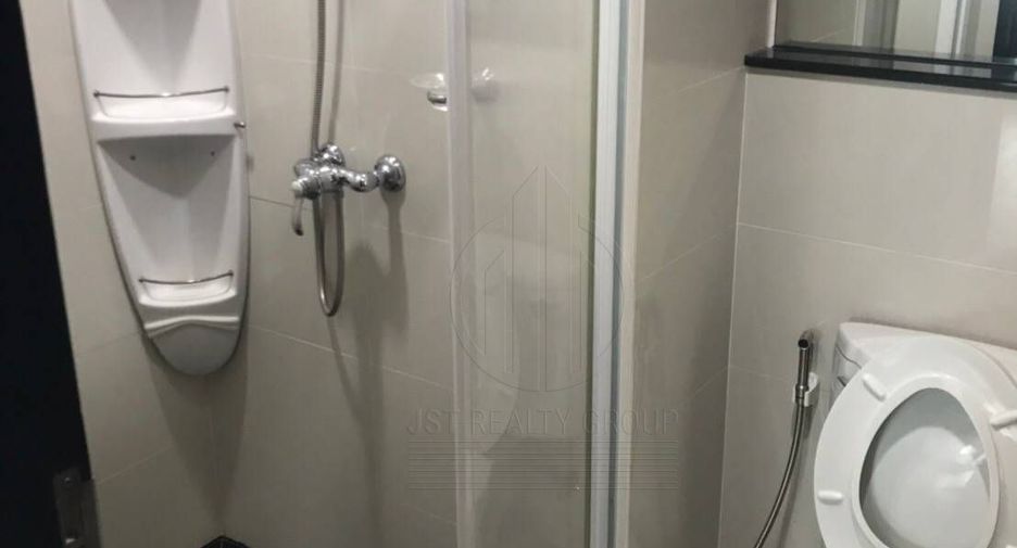 Продажа 2 спальни кондо в Патхум Щан, Бангкок