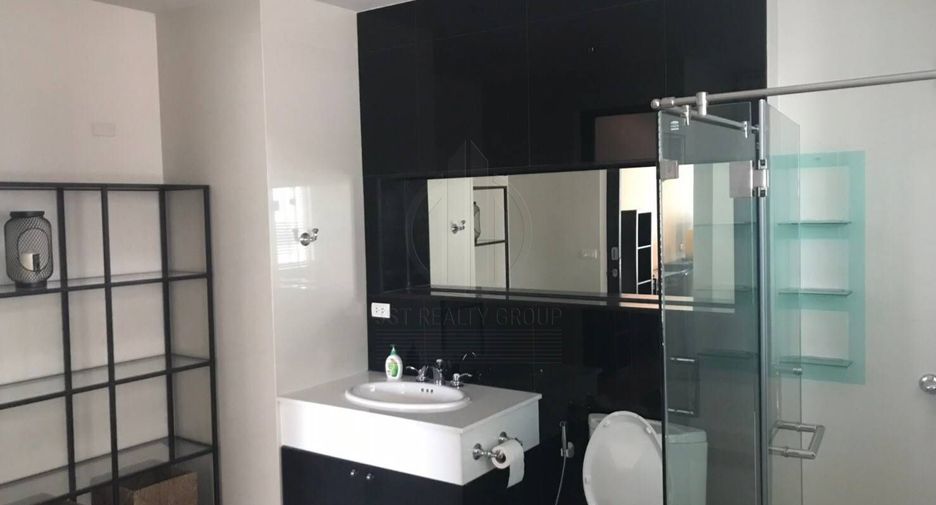 Продажа 2 спальни кондо в Патхум Щан, Бангкок