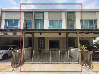 For sale 3 bed townhouse in Sai Mai, Bangkok