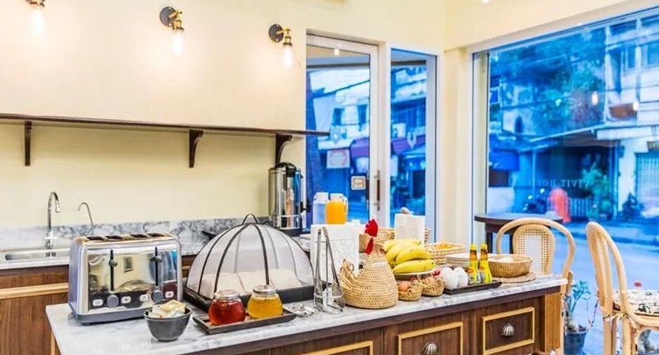 For rent 20 bed hotel in Thawi Watthana, Bangkok