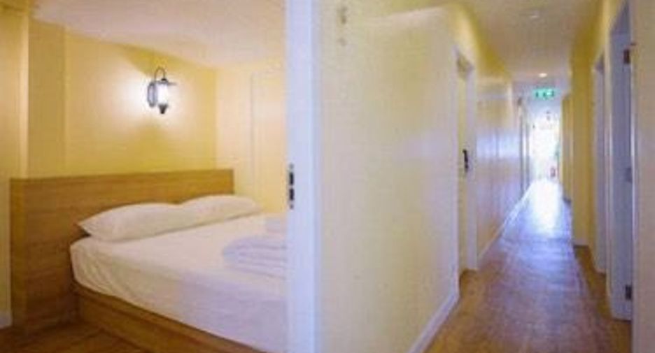 For rent 20 bed hotel in Thawi Watthana, Bangkok