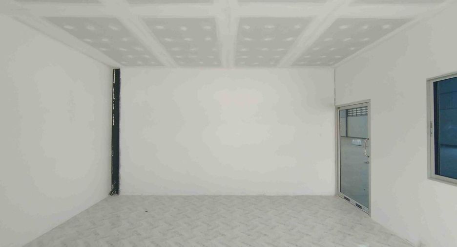 For sale warehouse in Ban Bueng, Chonburi
