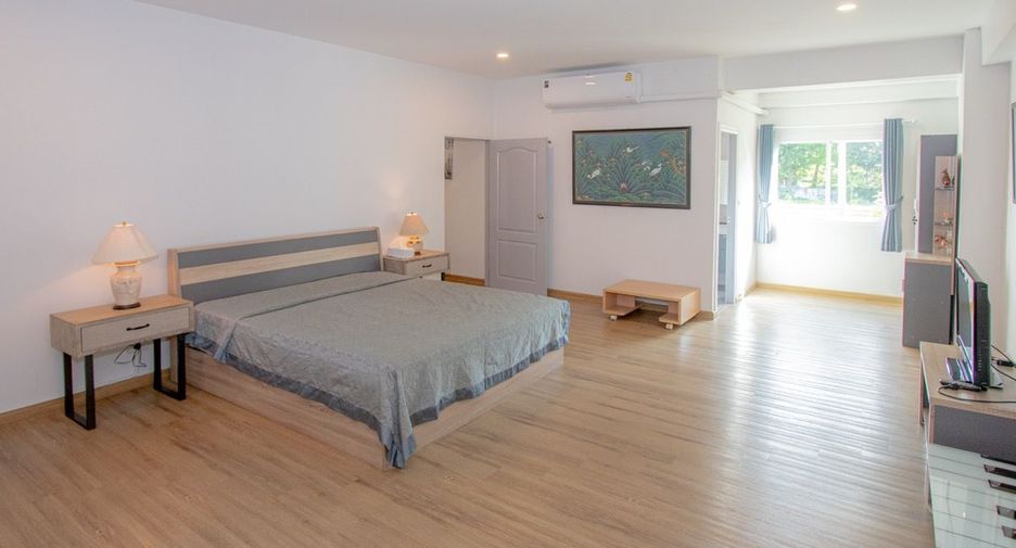 For sale 5 bedrooms villa in San Sai, Chiang Mai
