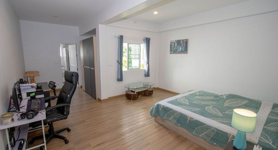 For sale 5 bedrooms villa in San Sai, Chiang Mai