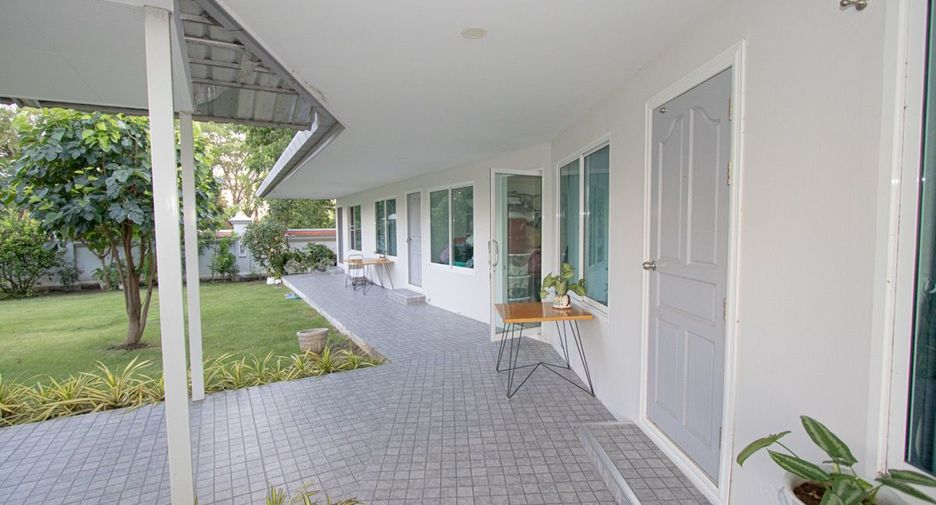 For sale 5 bedrooms villa in San Sai, Chiang Mai