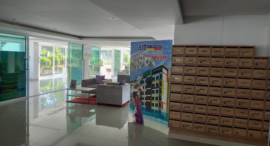 For sale 1 bed condo in Klaeng, Rayong