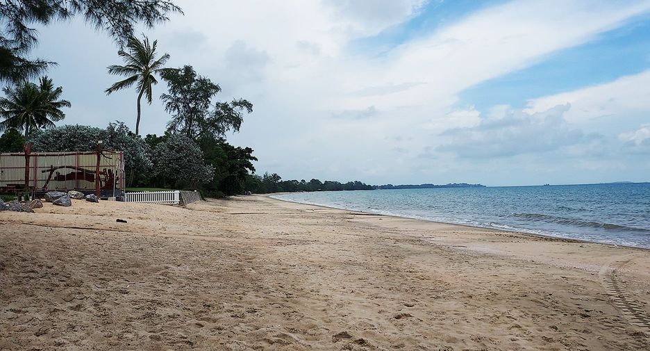 For sale 1 bed condo in Klaeng, Rayong