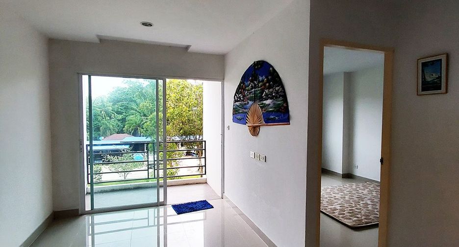 For sale 1 bed condo in Klaeng, Rayong