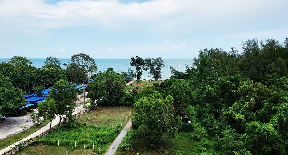 For sale 1 bed condo in Klaeng, Rayong