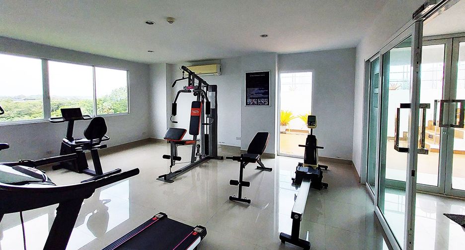 For sale 1 bed condo in Klaeng, Rayong