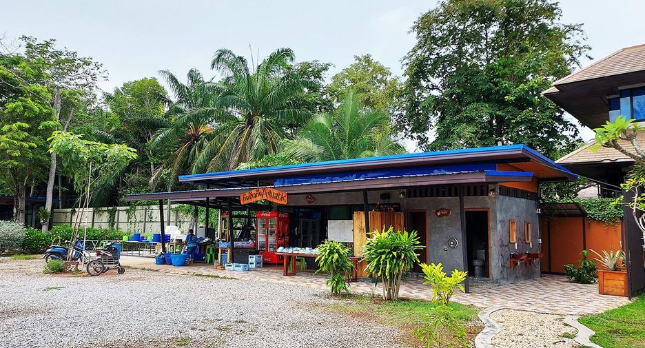 For sale 1 bed condo in Klaeng, Rayong
