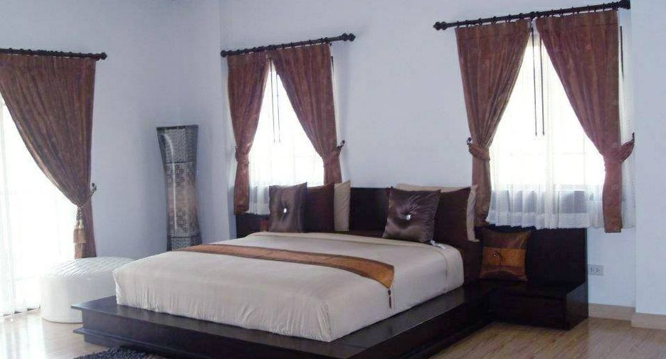 For sale 4 ベッドルーム house in Saraphi, Chiang Mai