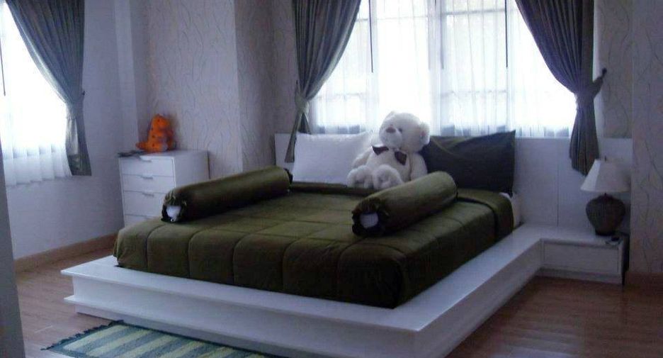 For sale 4 ベッドルーム house in Saraphi, Chiang Mai