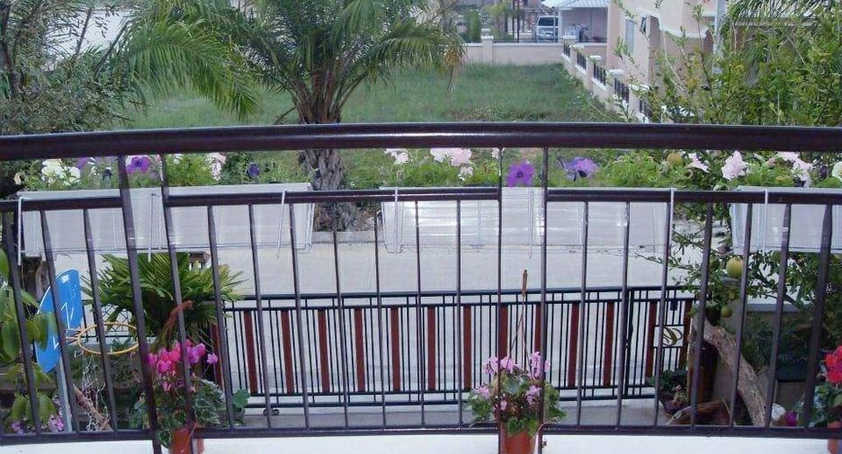 For sale 4 ベッドルーム house in Saraphi, Chiang Mai