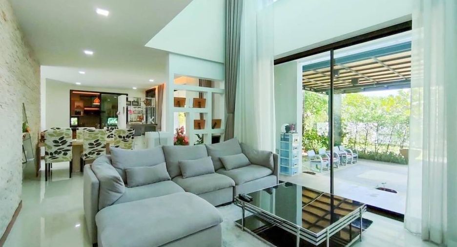 Haus zur Miete und zum Kauf mit 4 Zimmer in Saraphi, Chiang Mai