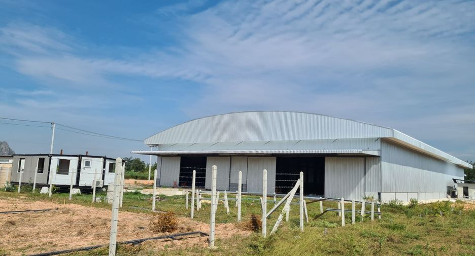 For rent and for sale warehouse in Khao Yoi, Phetchaburi