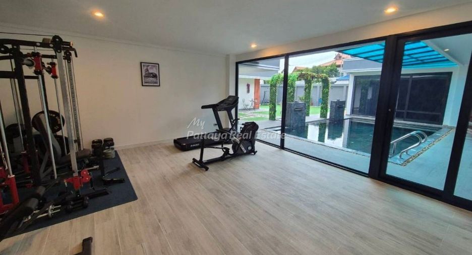 For sale 5 bedrooms house in Bang Lamung, Chonburi