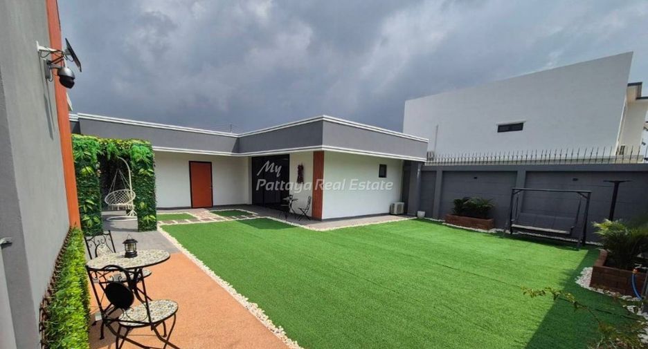 For sale 5 bedrooms house in Bang Lamung, Chonburi