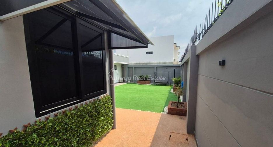 For sale 5 bedrooms house in Bang Lamung, Chonburi