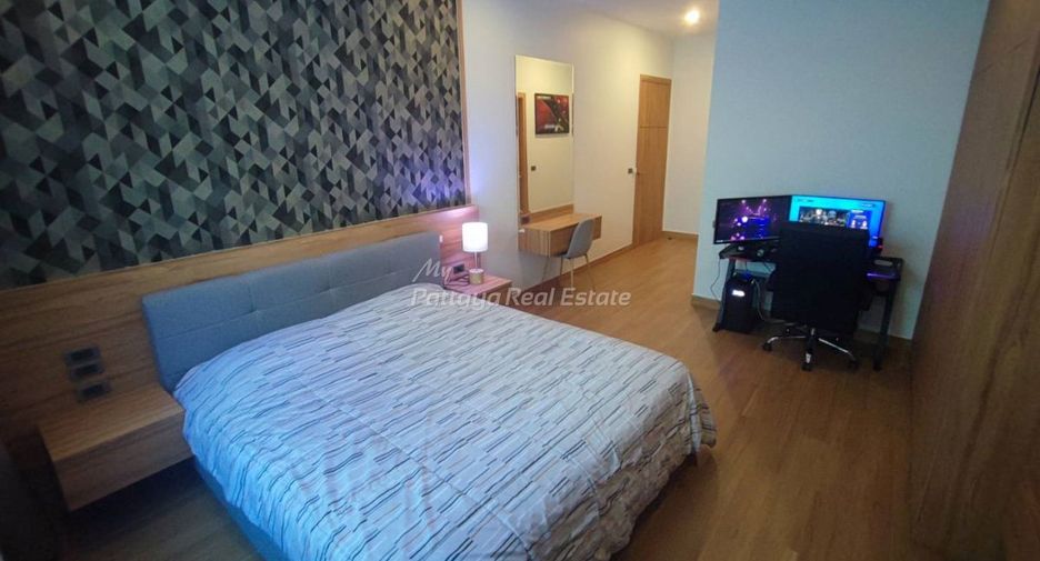 For sale 5 bedrooms house in Bang Lamung, Chonburi