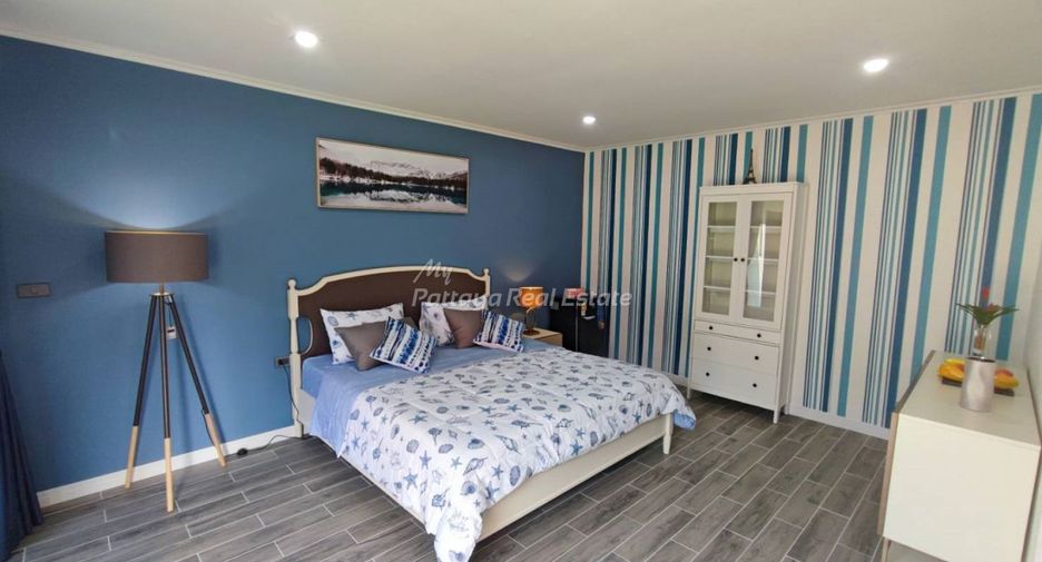 For sale 5 bedrooms house in Bang Lamung, Chonburi
