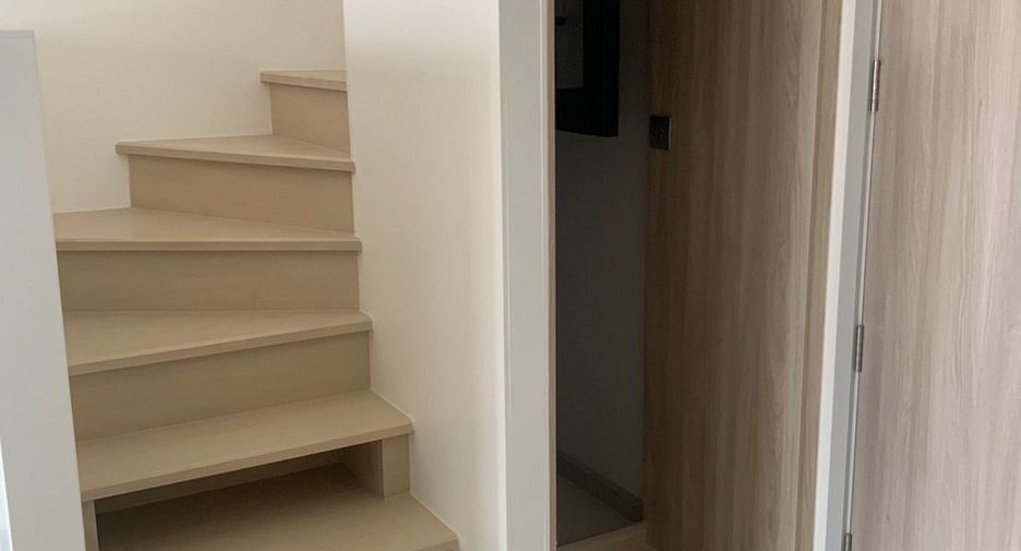 For rent and for sale 2 bedrooms condo in Sathon, Bangkok