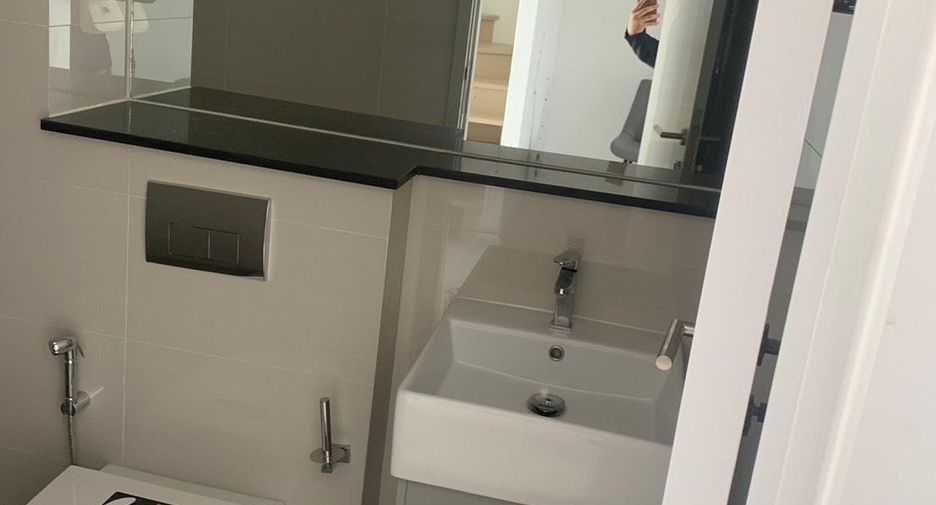 For rent and for sale 2 bedrooms condo in Sathon, Bangkok
