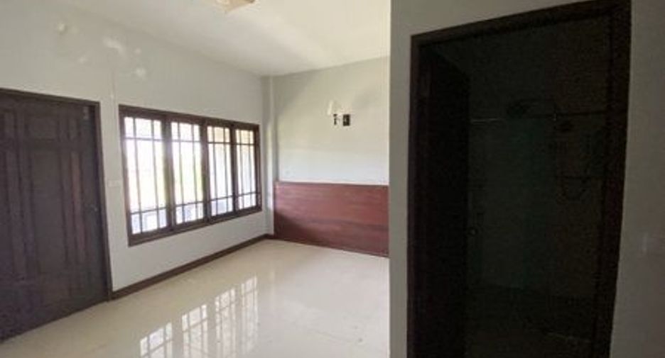 For sale hotel in Mueang Nong Khai, Nong Khai