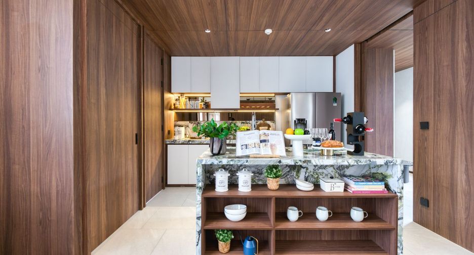 À vendre 2 chambres condo à Sathon, Bangkok