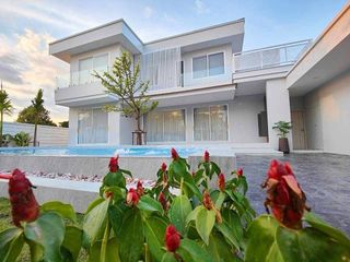 For sale 6 bed villa in Doi Saket, Chiang Mai
