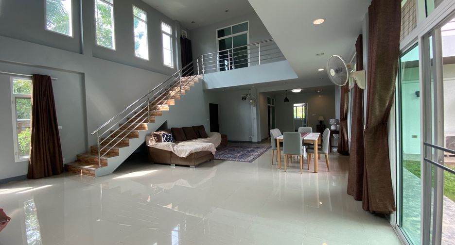 For rent 3 bedrooms house in San Sai, Chiang Mai