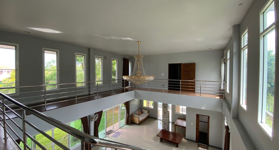 For rent 3 bedrooms house in San Sai, Chiang Mai