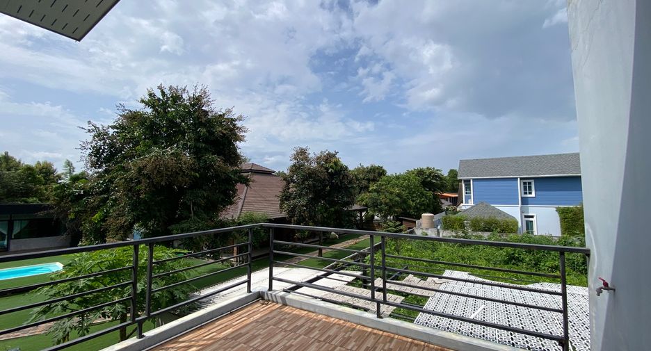 For rent 3 bedrooms house in San Sai, Chiang Mai