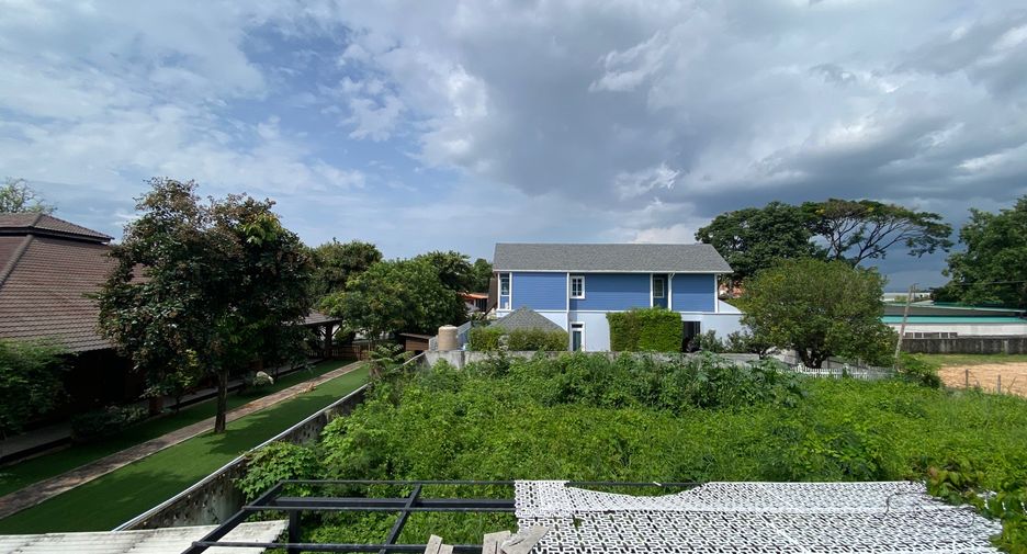 For rent 3 bedrooms house in San Sai, Chiang Mai