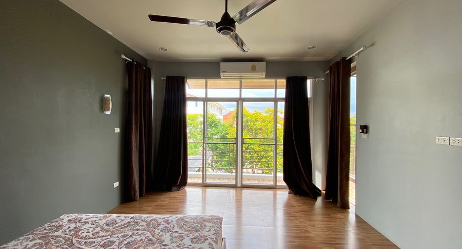 For rent 3 bedrooms house in San Sai, Chiang Mai