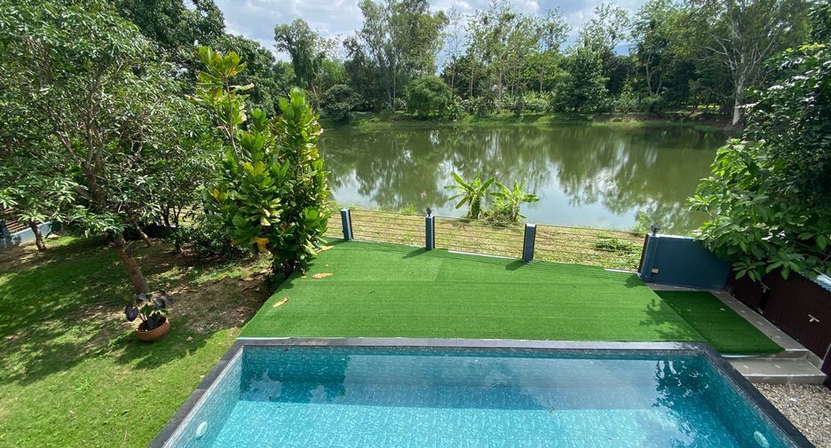 For rent 3 bedrooms house in San Sai, Chiang Mai