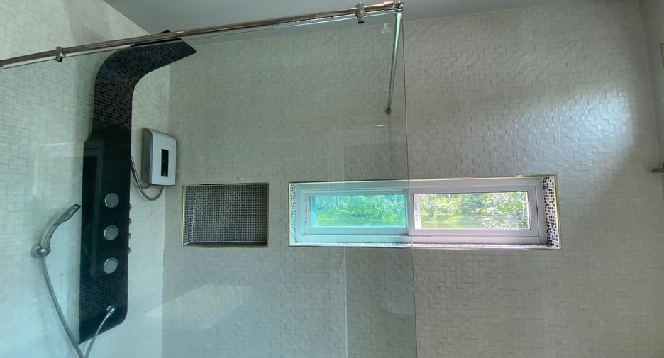 For rent 3 bedrooms house in San Sai, Chiang Mai