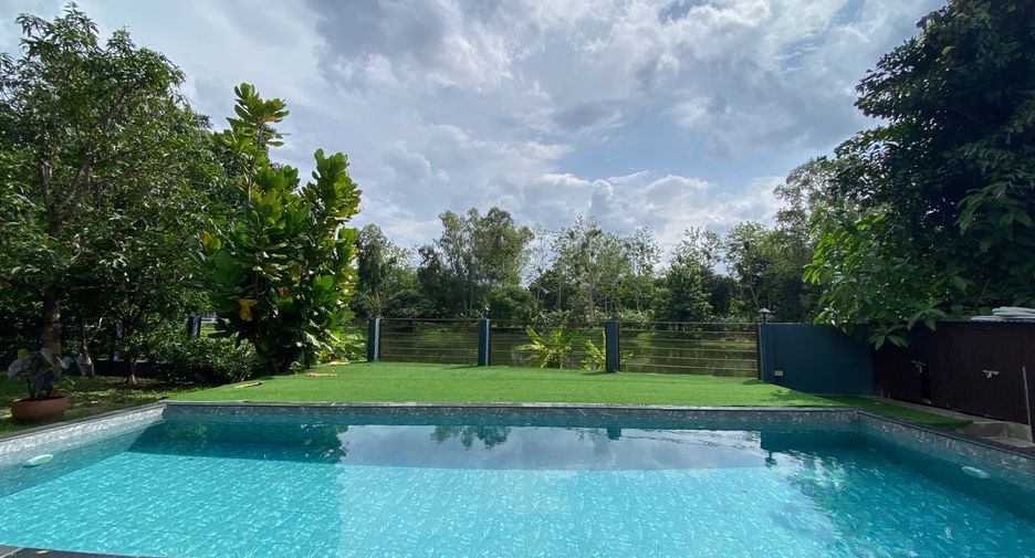 For rent 3 bedrooms house in San Sai, Chiang Mai