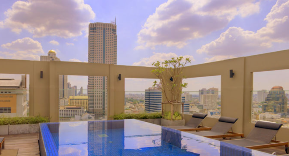 For rent 4 bedrooms condo in Sathon, Bangkok